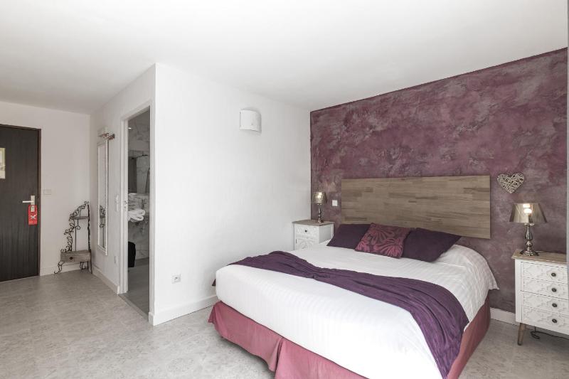 Double Luxe Room image 2