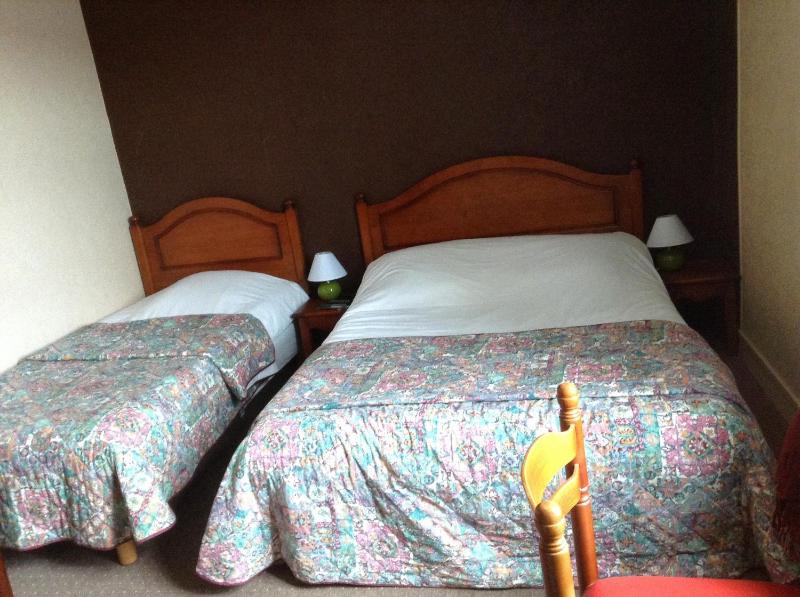 Triple Room image 3