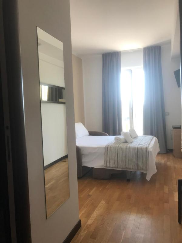Hotel Royal - image 16