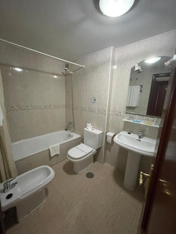 Triple Room image 1
