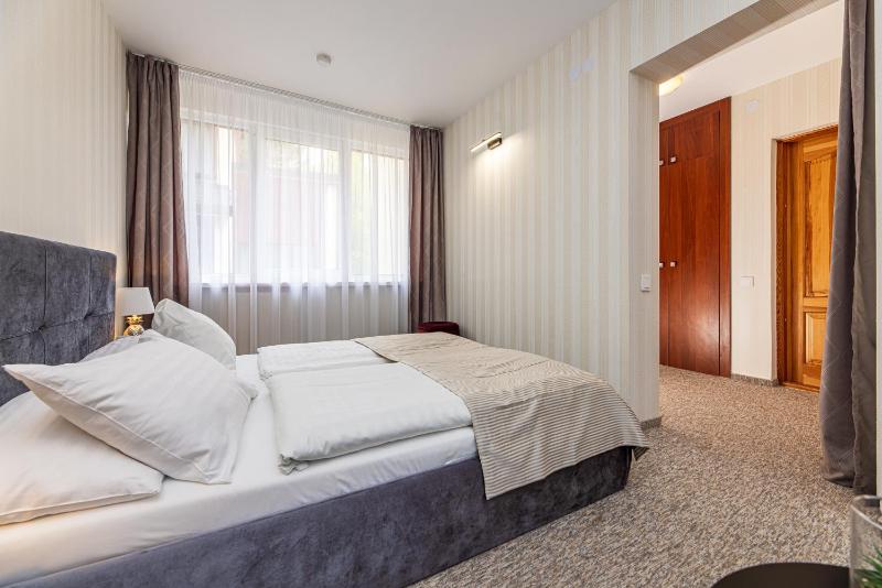 Superior Double Room image 1