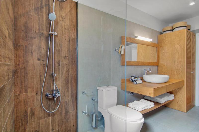 Valtos Beach Hotel - image 35