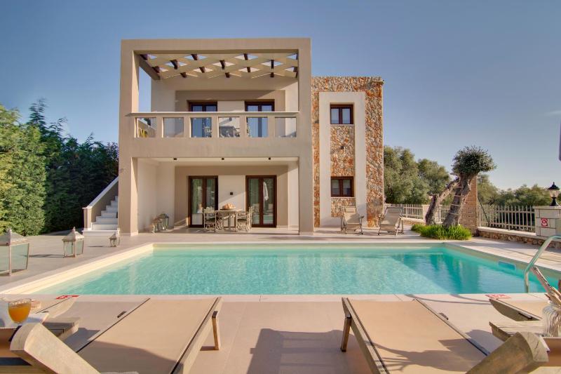 Valtos Beach Hotel - image 19