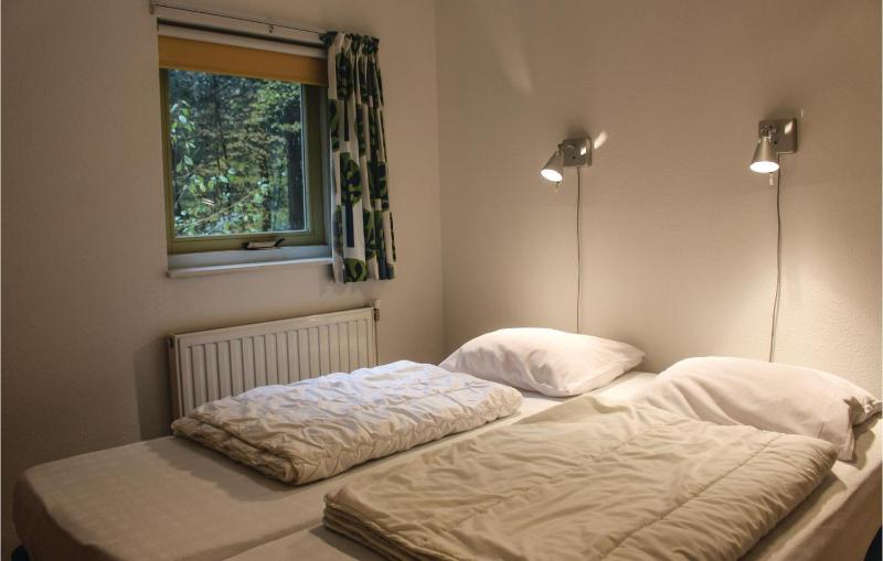 Three-Bedroom Holiday Home  image 4