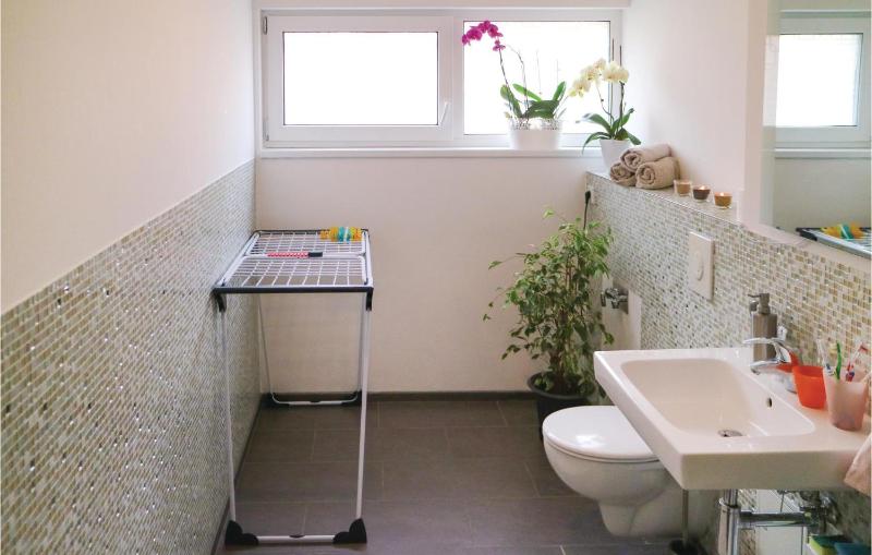 Two-Bedroom Apartment image 4