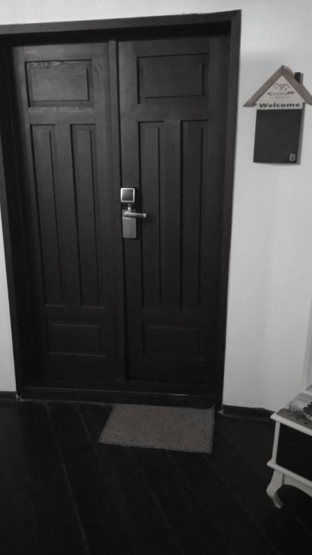 Family Room with Garden View image 3