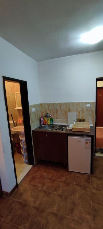 Studio Apartment image 2