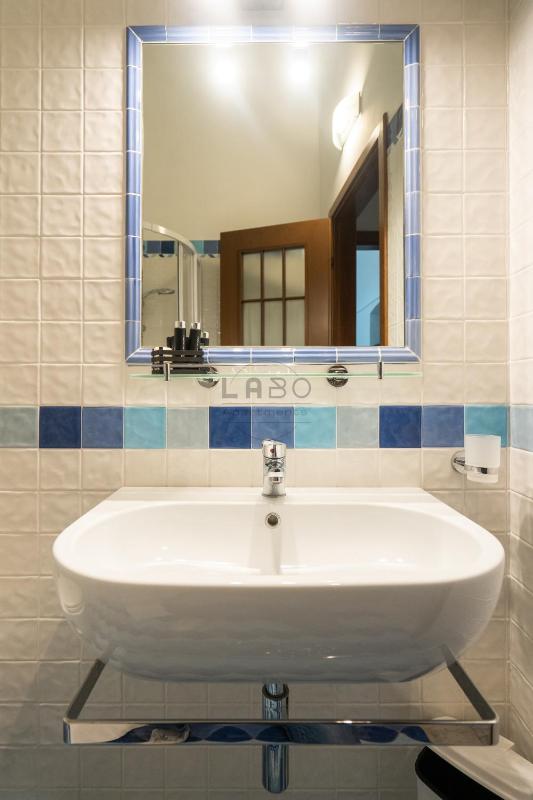 Eirene Exclusive Apartment - image 10