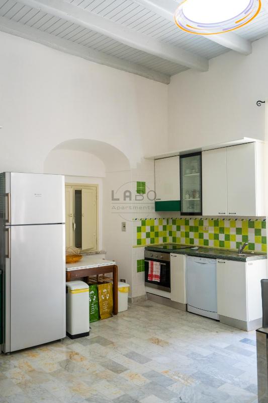 Eirene Exclusive Apartment - image 3