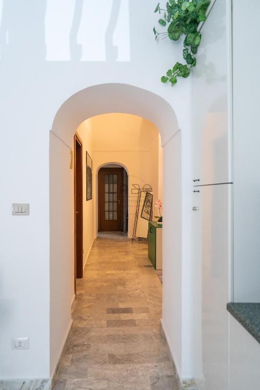 Eirene Exclusive Apartment - image 13