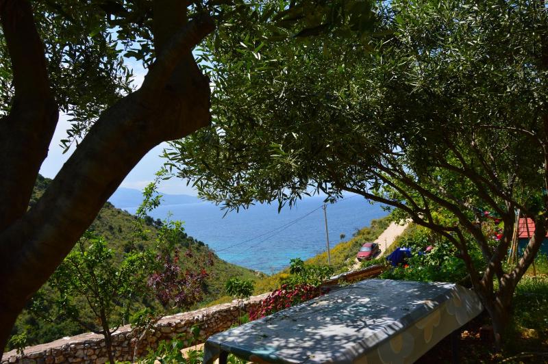 Studio Apartment with Sea View image 4