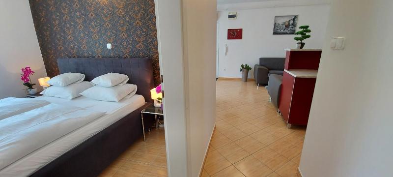 Amulett Suite Apartment - image 22