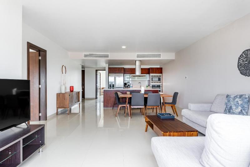 Casa Los Mares ocean front penthouse condo - image 37