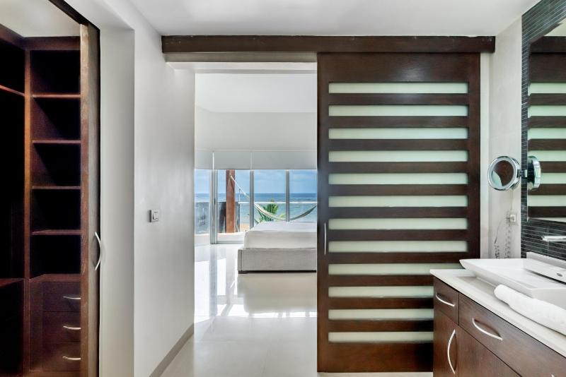 Casa Los Mares ocean front penthouse condo - image 40