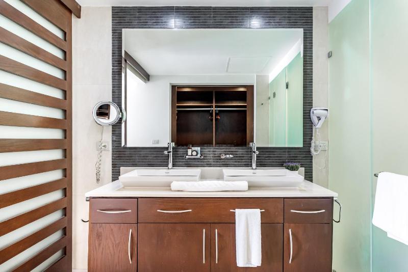 Casa Los Mares ocean front penthouse condo - image 43