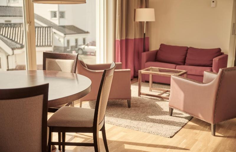 Junior Suite image 3