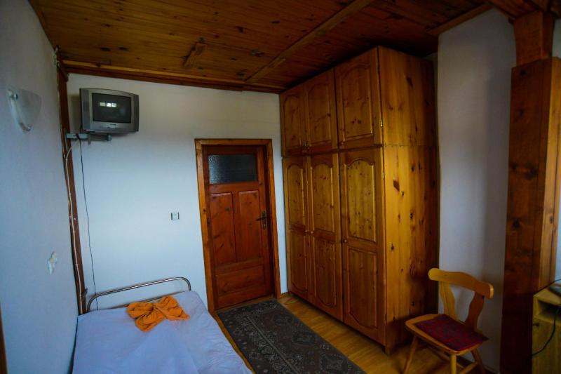 Triple Room image 3