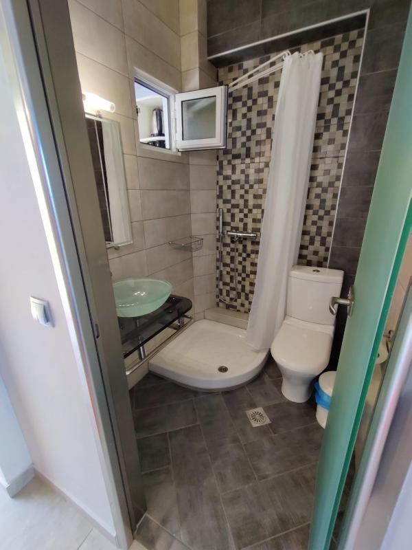 Deluxe studio with sea view (1st floor) image 4