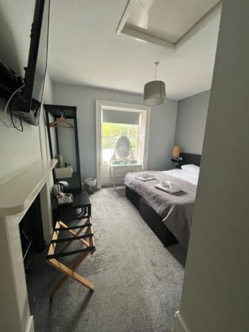 Standard Double Room image 1
