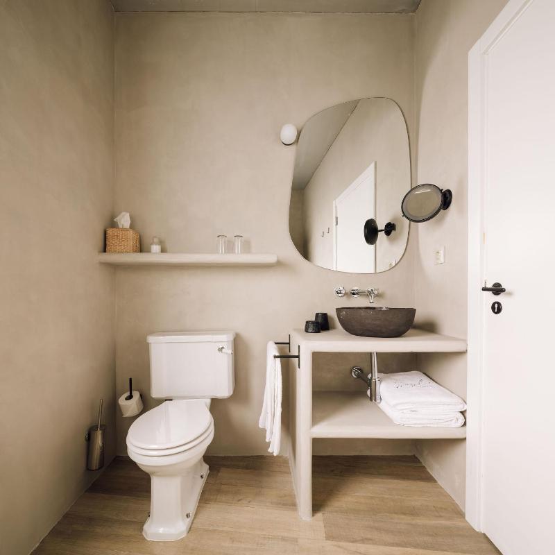 Suite with Sea View image 4