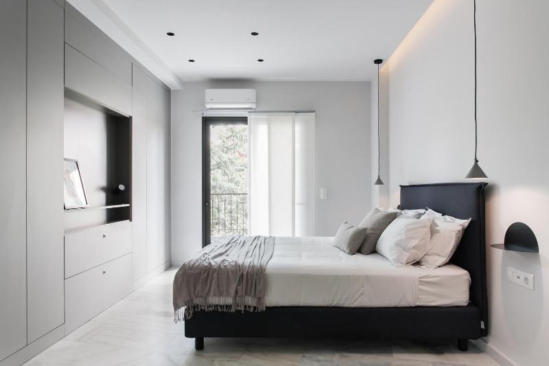 Marvelous 2BR Apartments with balcony by UPSTREET - image 11