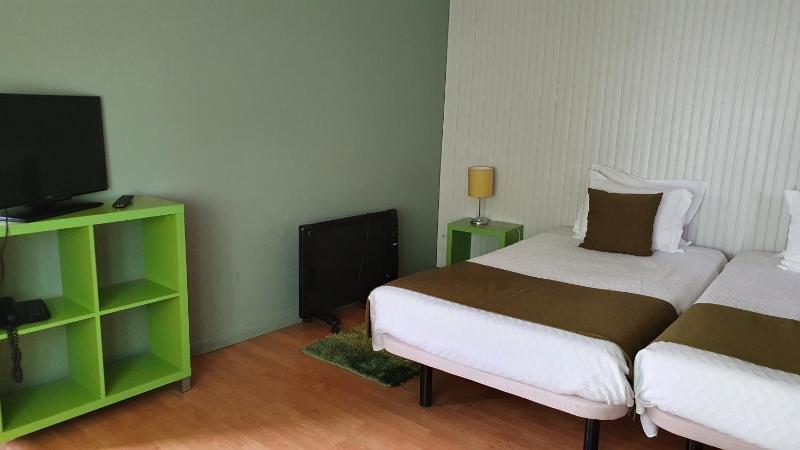 Triple Room image 4