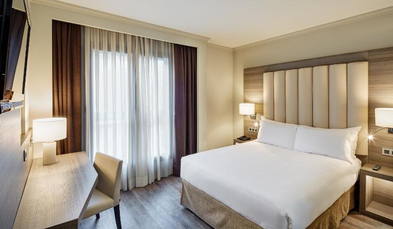 Single Room image 1