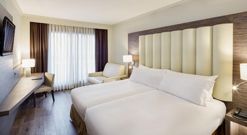 Triple Room image 3