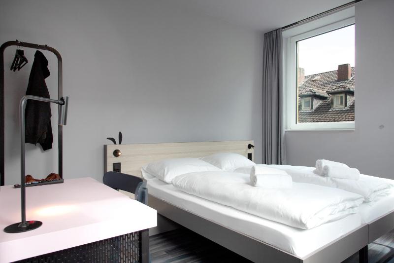 MEININGER Hotel Bremen Hauptbahnhof - image 39