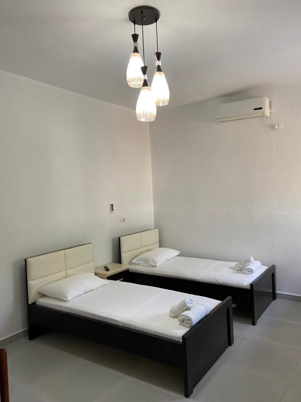 Kreshnik Apartments - image 8