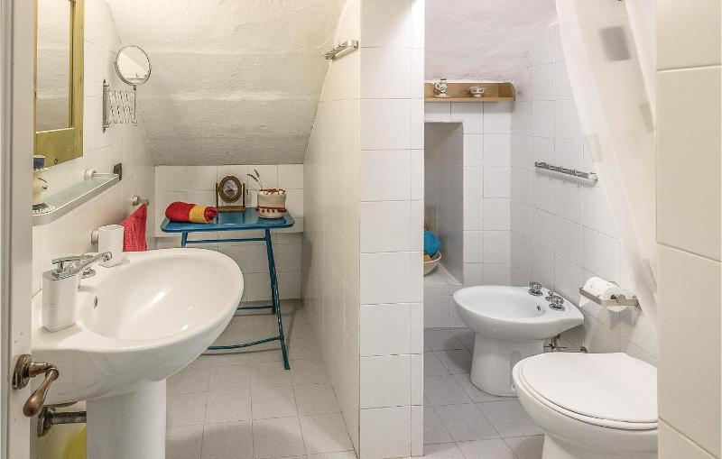 Two-Bedroom Holiday Home image 3