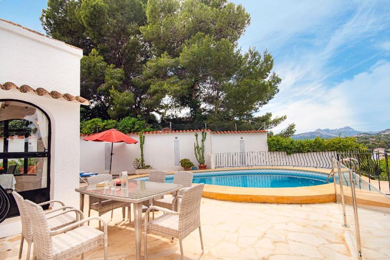 Villa Yvonne - chill out free WIFI close to facilities - image 12