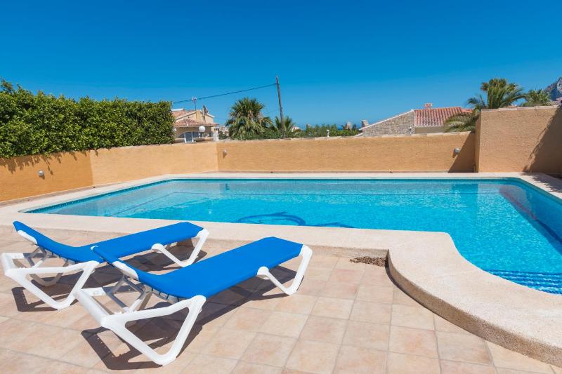 Villa Chris best area of Calpe - by Holiday Rentals Villamar - image 12