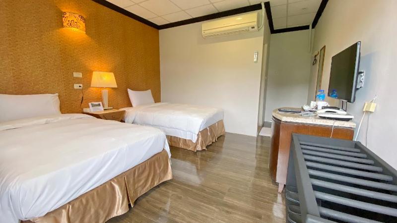 Jinhue Hotel - image 47