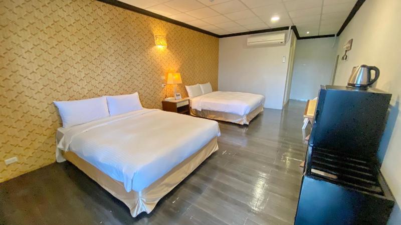 Jinhue Hotel - image 19