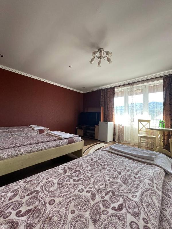 Standard Triple Room image 1