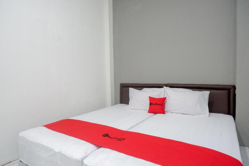 KoolKost Syariah near Universitas PGRI Semarang - Minimun Stay 6 Nights - image 7