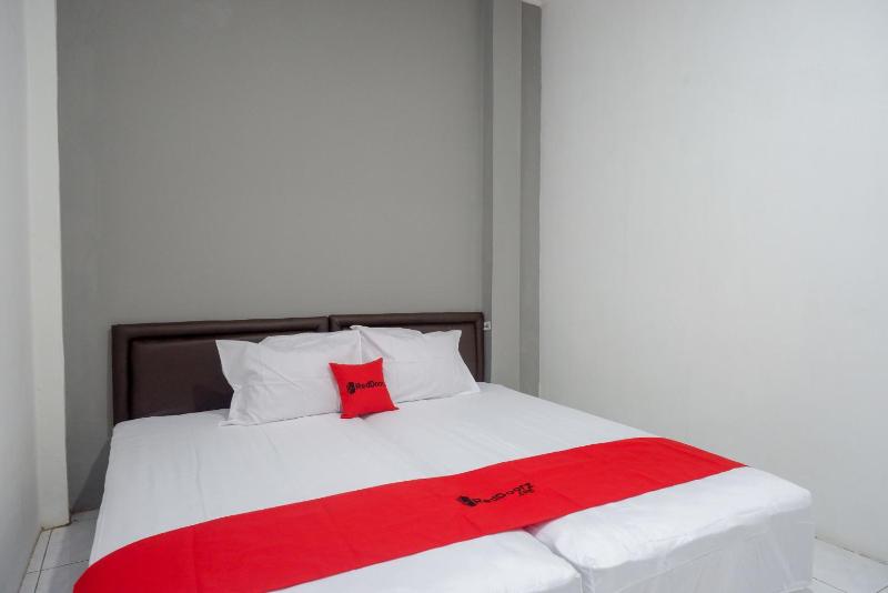KoolKost Syariah near Universitas PGRI Semarang - Minimun Stay 6 Nights - image 14