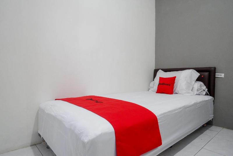 KoolKost Syariah near Universitas PGRI Semarang - Minimun Stay 6 Nights - image 22