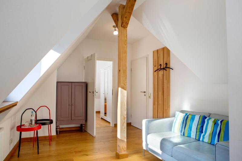 Family Room (2 Adults + 2 Children) image 3
