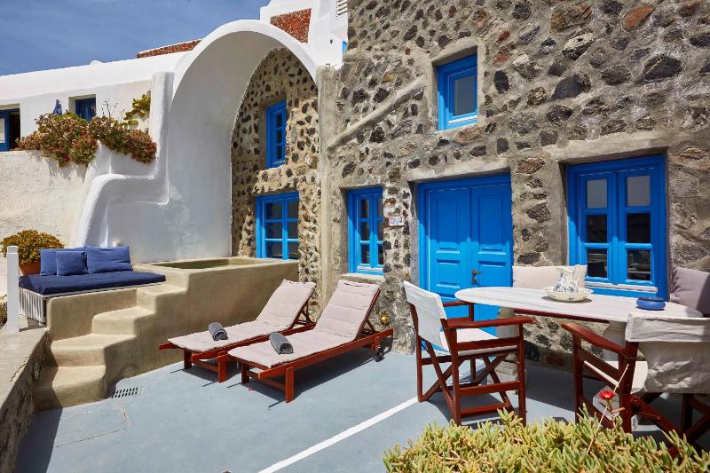 Plunge Pool Esperas Suite with Sea View image 1
