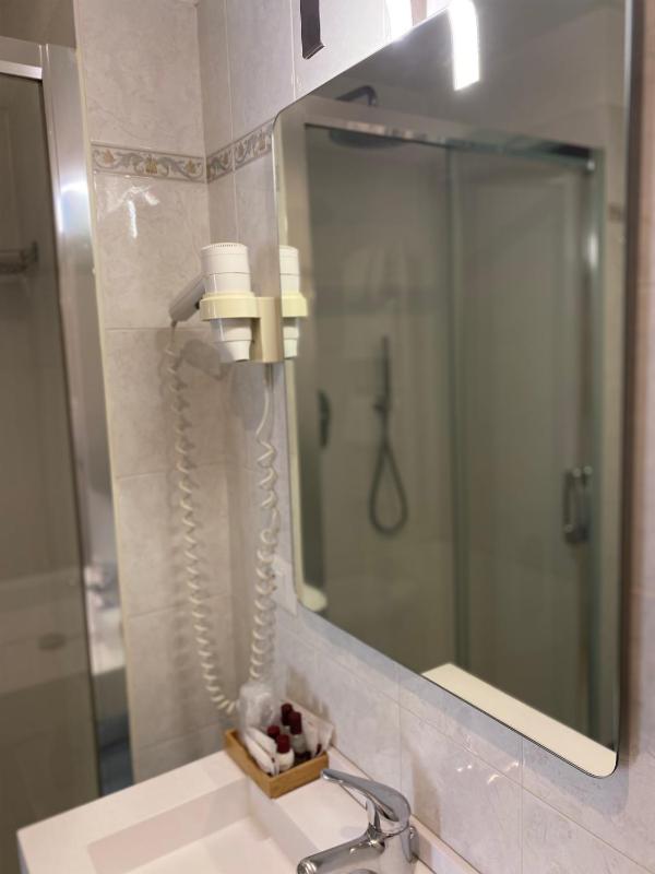 Superior Double or Twin Room image 2