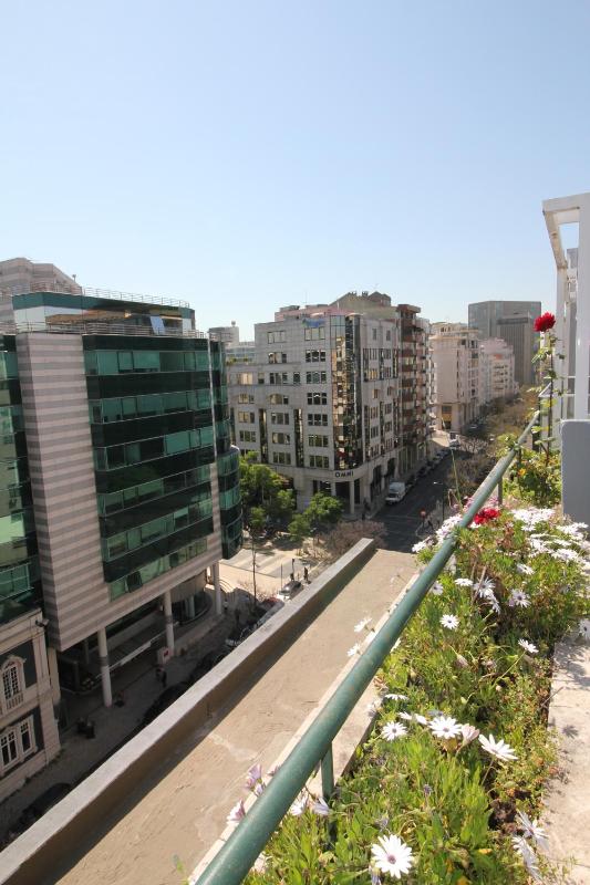 Single Room with Balcony image 4