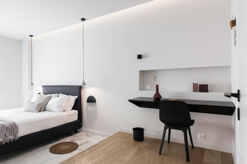 Marvelous 2BR Apartments with balcony by UPSTREET - image 8