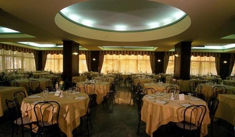 Hotel Santa Lucia Le Sabbie d'Oro - image 5