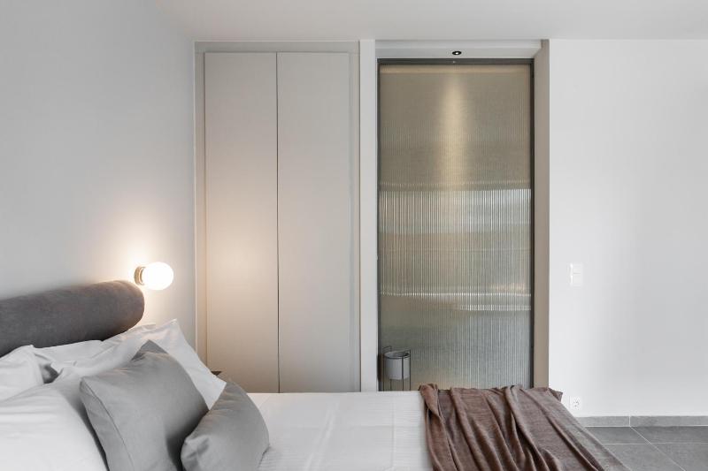 Marvelous 2BR Apartments with balcony by UPSTREET - image 16