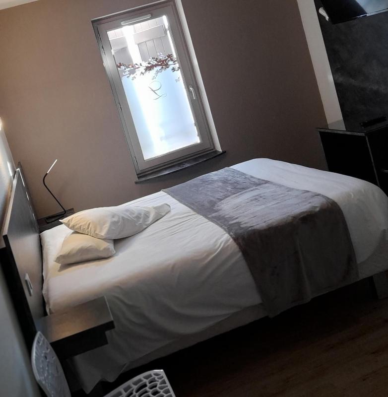 Single Room image 2