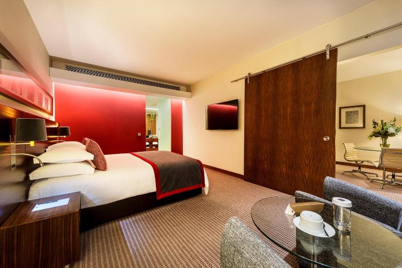 Family Suite (2 Adults + 2 Children up to 12 years old) image 3