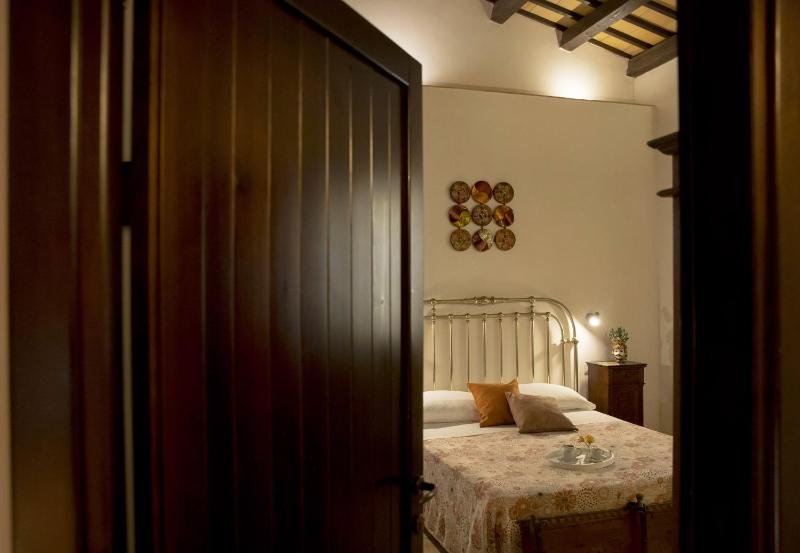 B&B Sabir - image 19