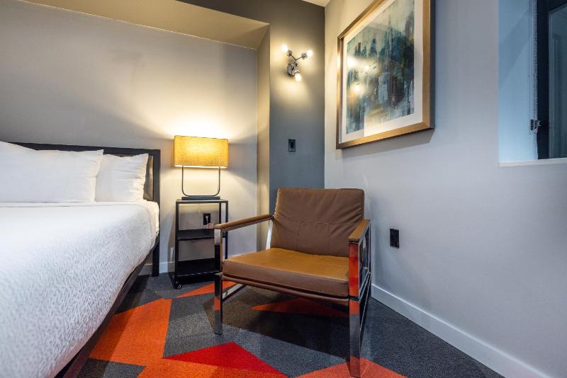 Infinity Hotel San Francisco Tapestry Collection by Hilton - image 10